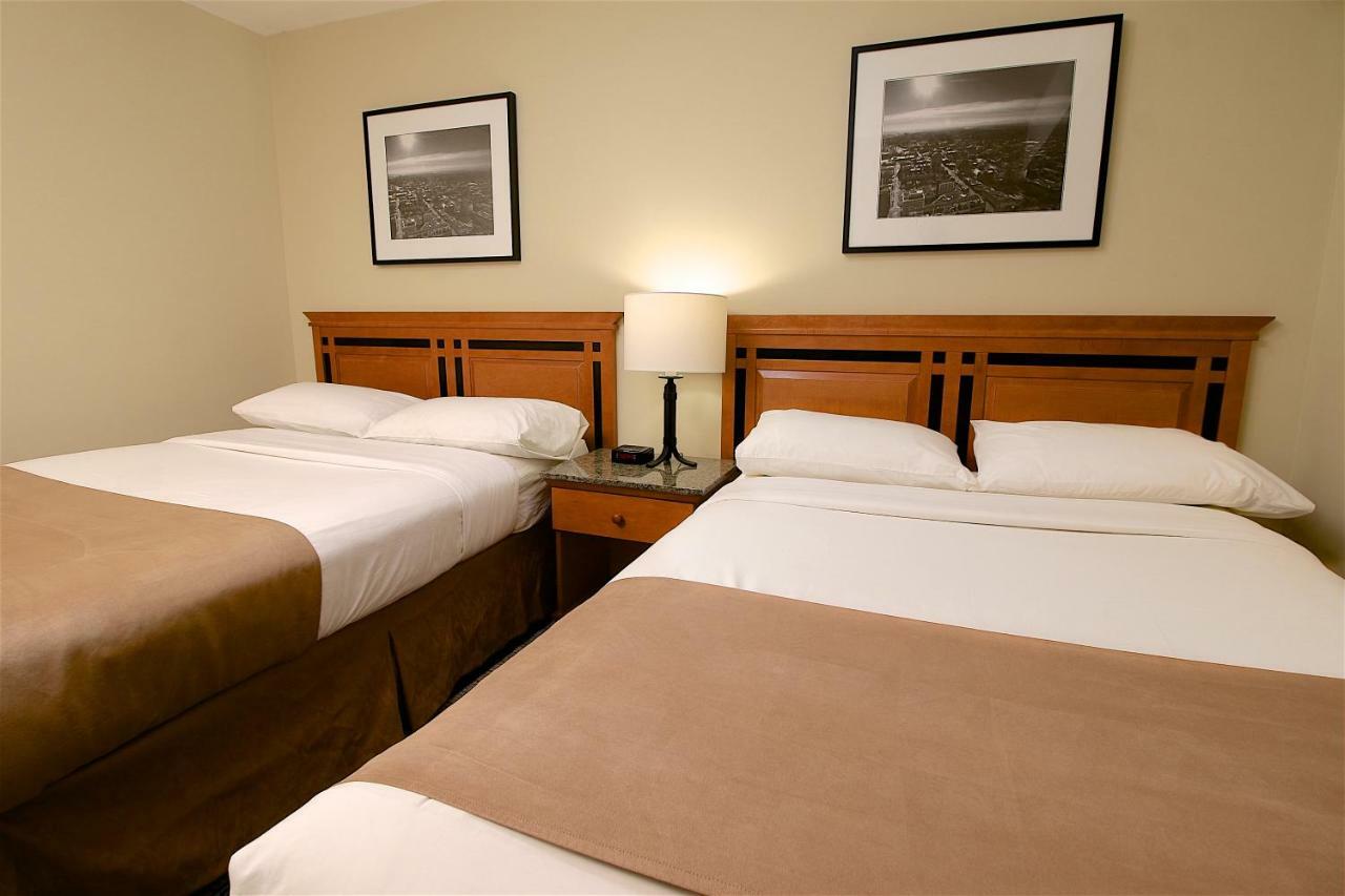 Medicine Hat Inn & Suites Esterno foto